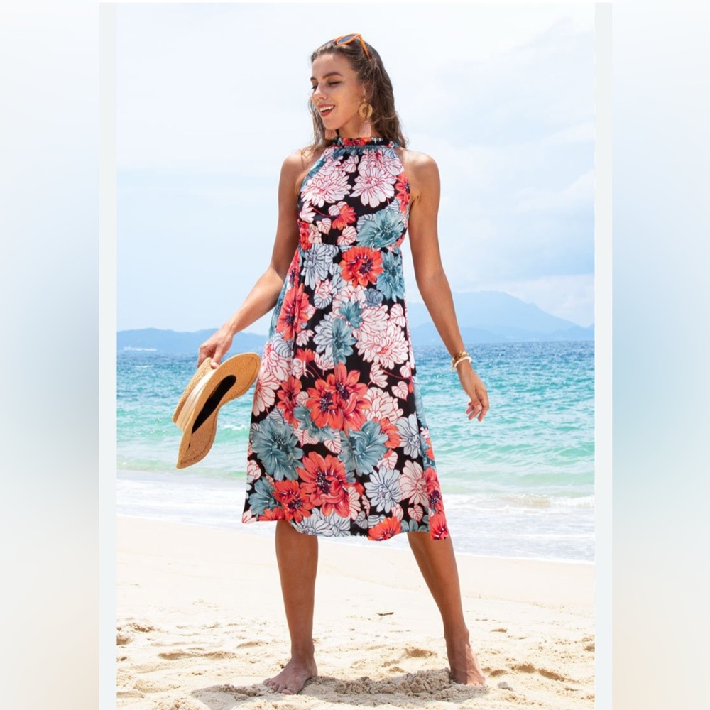 Cupshe Kailani Floral High Neck Dress